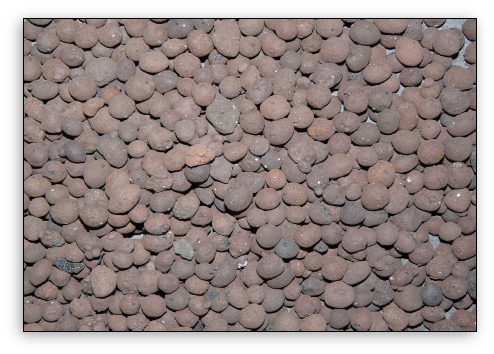 Sunda speckled pebbles
